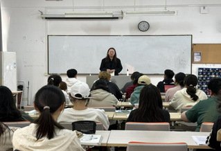 建议先扫读标题与摘要